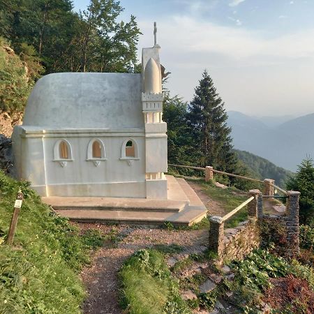 Apartmaji Ursic コバリード エクステリア 写真