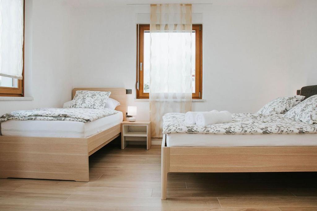 Apartmaji Ursic コバリード エクステリア 写真
