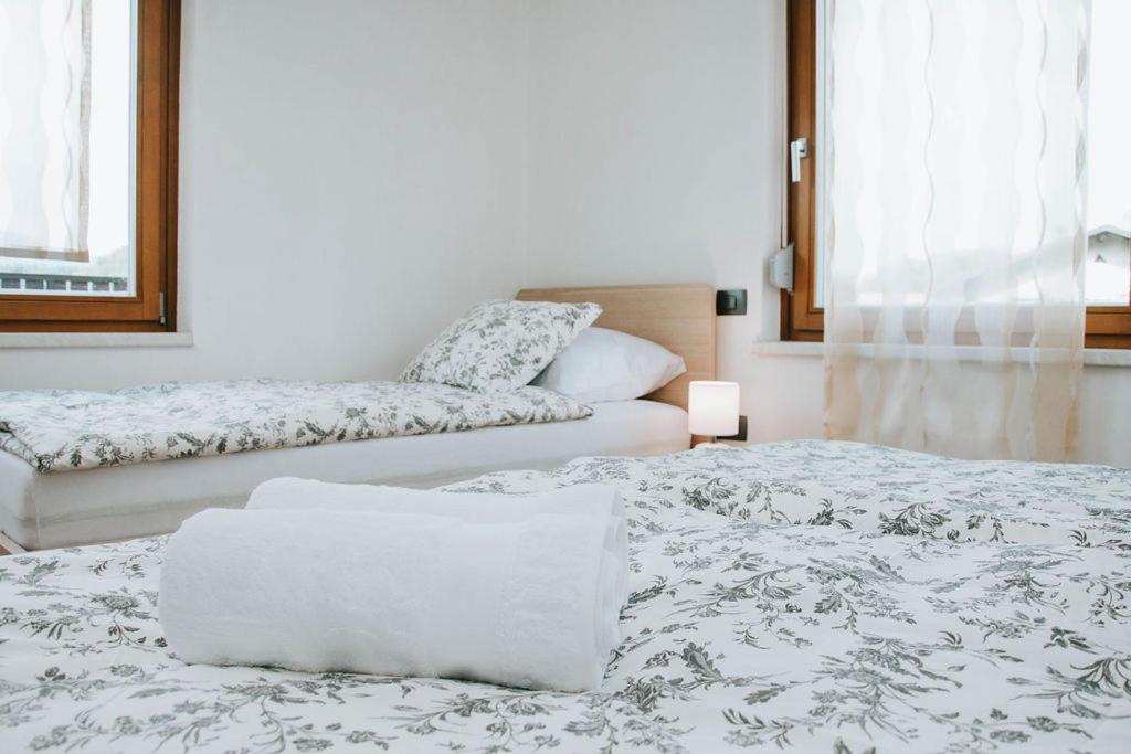 Apartmaji Ursic コバリード エクステリア 写真
