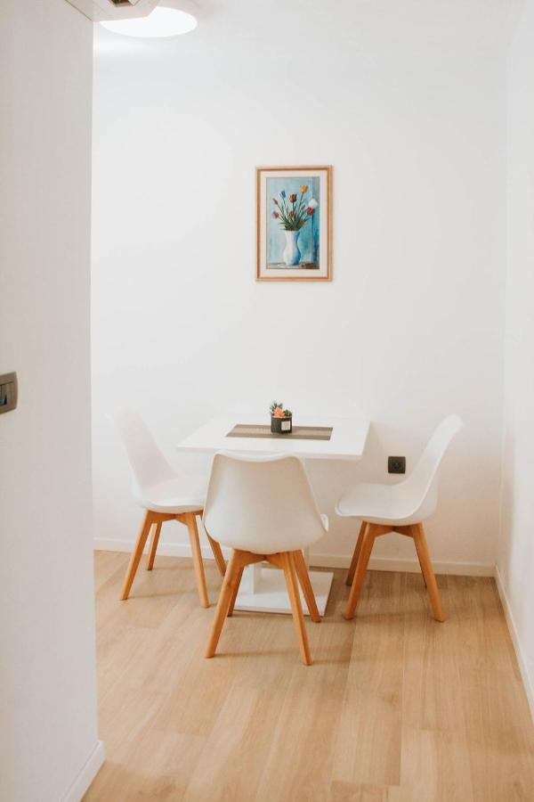 Apartmaji Ursic コバリード エクステリア 写真