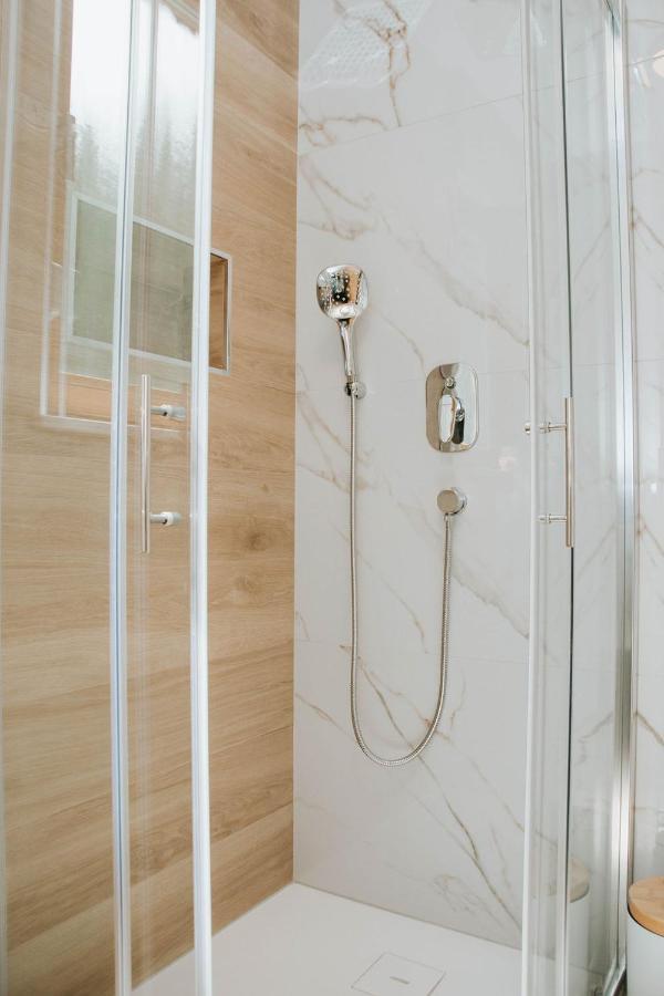 Apartmaji Ursic コバリード エクステリア 写真