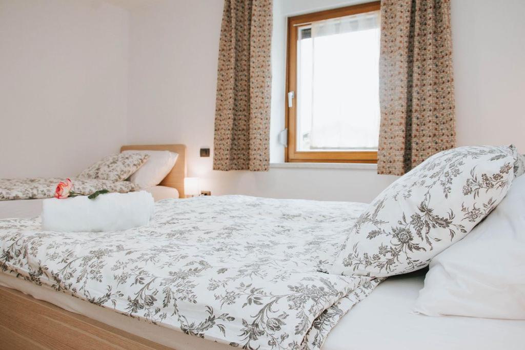 Apartmaji Ursic コバリード エクステリア 写真